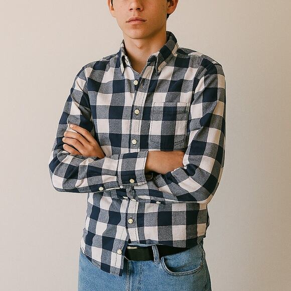 Abercrombie & Fitch Buffalo Plaid Button Down Muscle Shirt Navy Mens Lrg Preppy - Picture 1 of 9